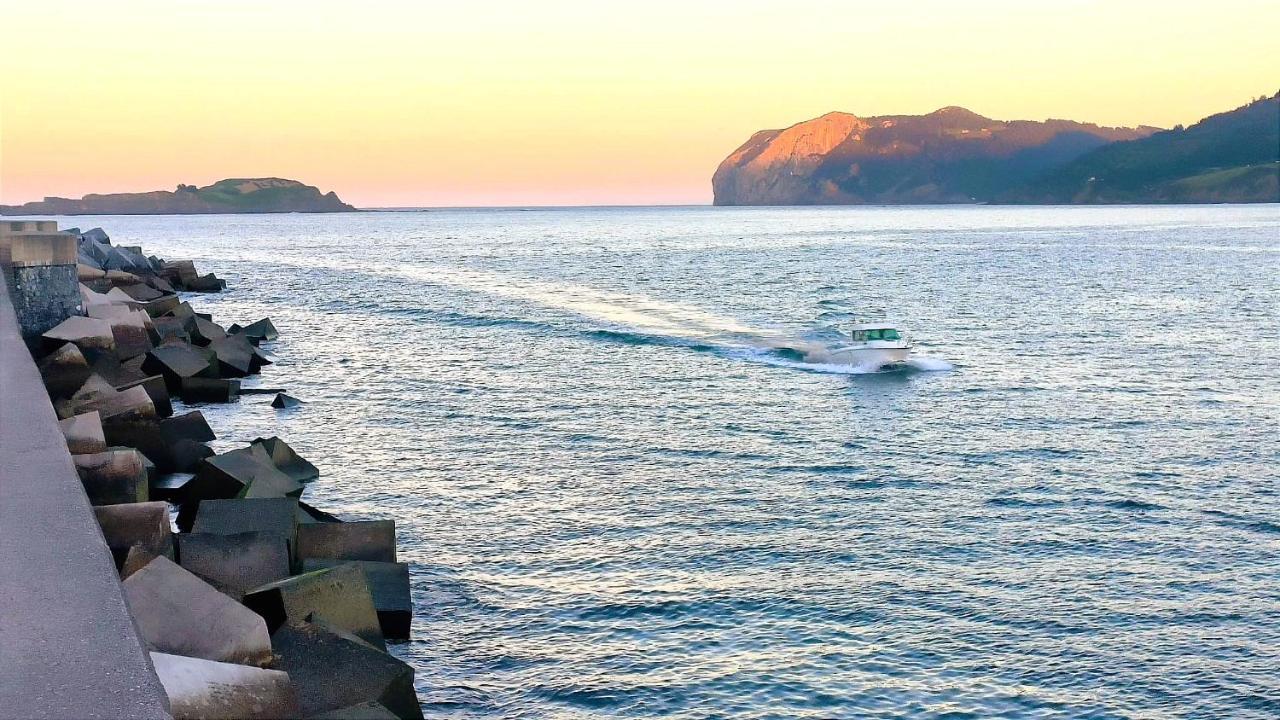Mar Y Sol *